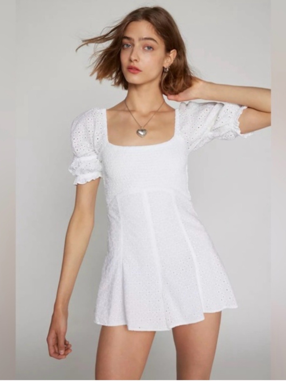 Urban Outfitters Kimchi Blue Ivy Eyelet
Lace Romper - size M
